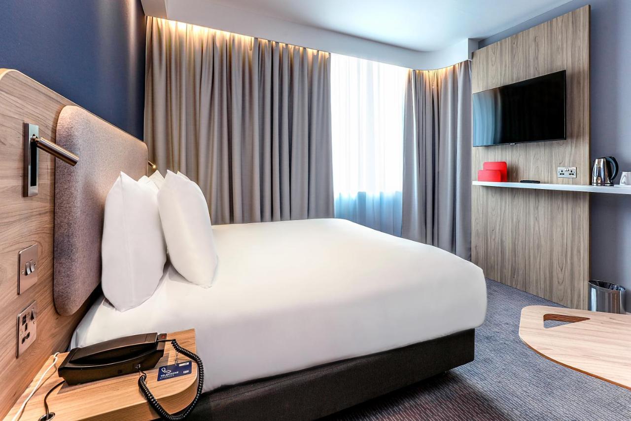 Holiday Inn Express - Exeter - City Centre By Ihg Eksteriør bilde