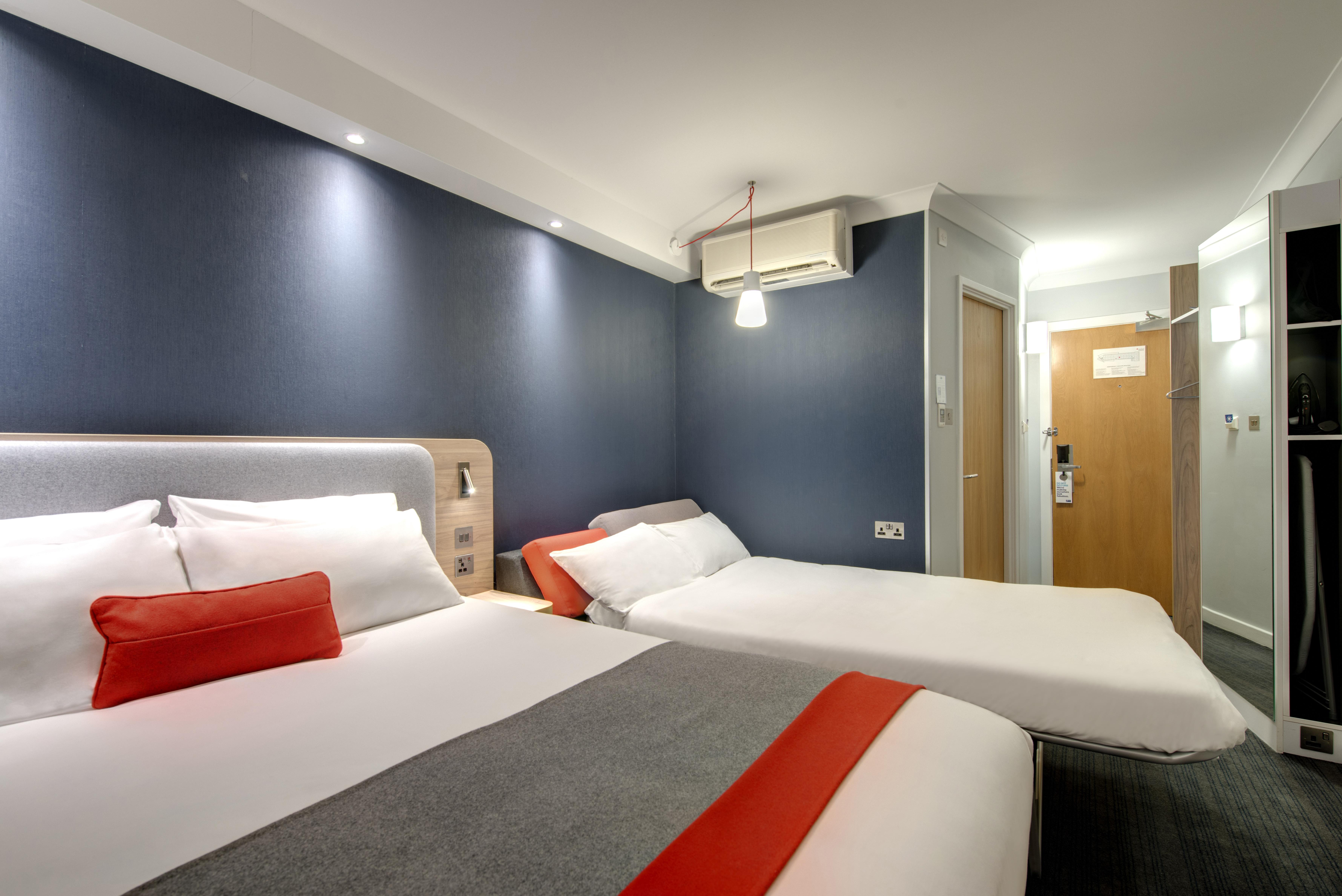 Holiday Inn Express - Exeter - City Centre By Ihg Eksteriør bilde