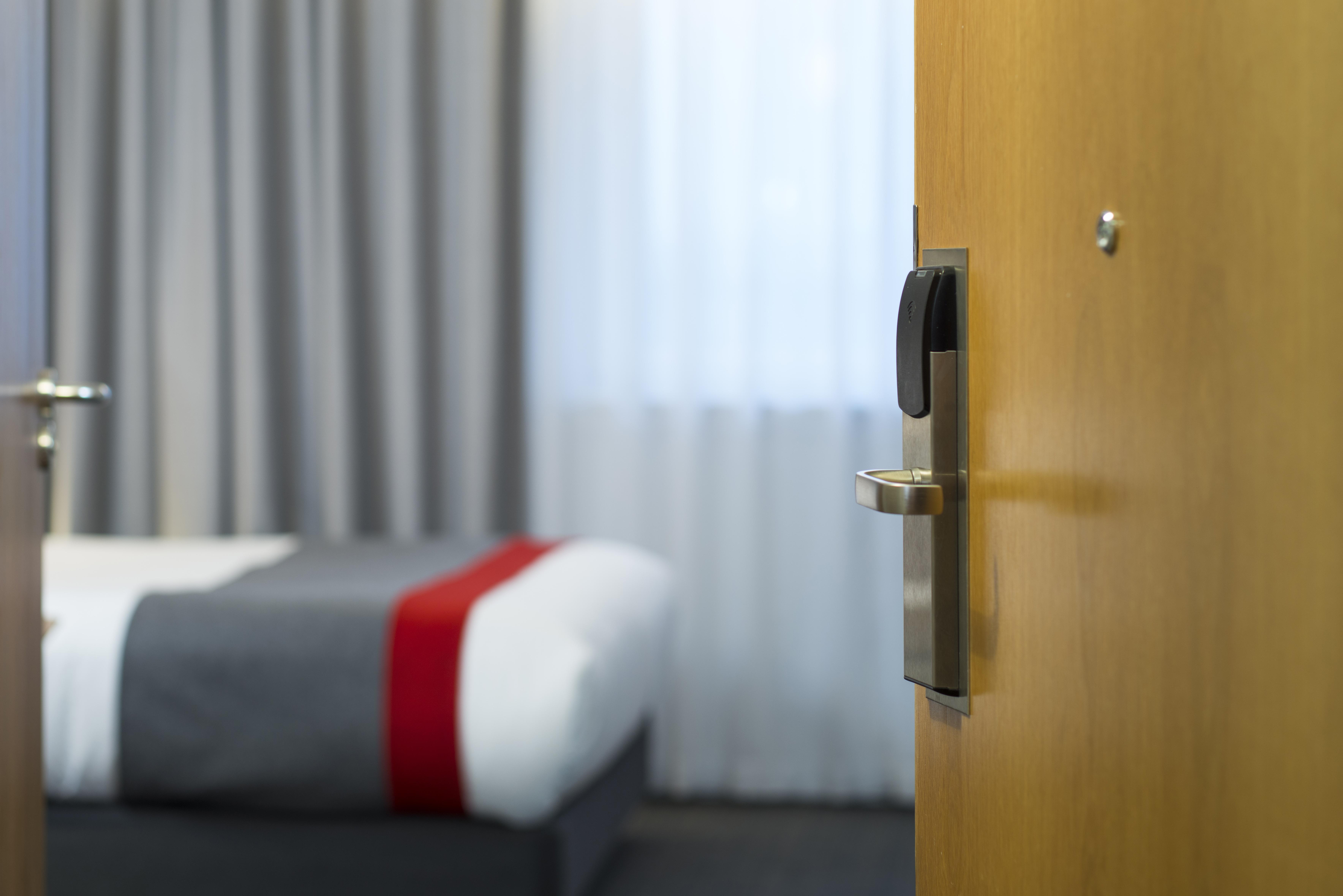 Holiday Inn Express - Exeter - City Centre By Ihg Eksteriør bilde